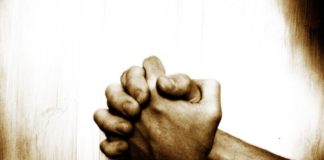pray